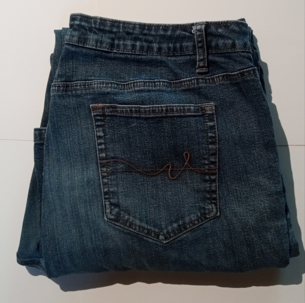 St. Johns Bay Women's Denim Blue Jeans 16w